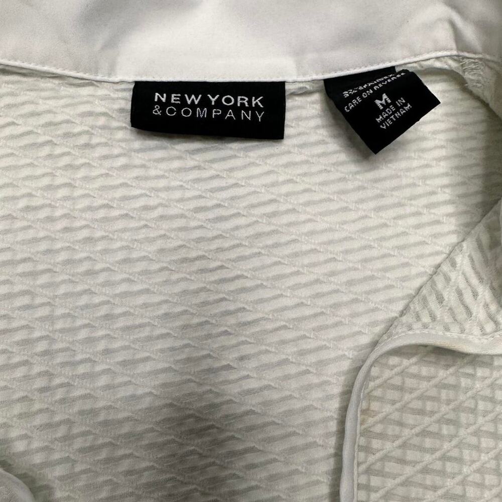 New York & Company Women’s Size M Vintage Collard Plunging V Neck Old Money - Picture 4 of 4